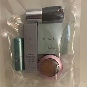 Mally Beauty SALE! Set Concealer and 2 Eye Shadow, Blush and brush Set